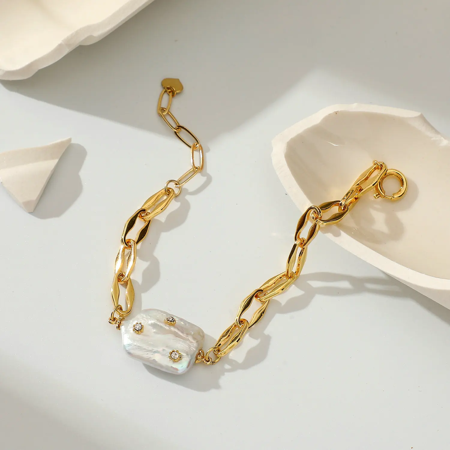  2021 Baroque Freshwater Pearl bracelet Mini Zircon Setting Charm 14K Rearl Gold Plated Anchor Link Chain