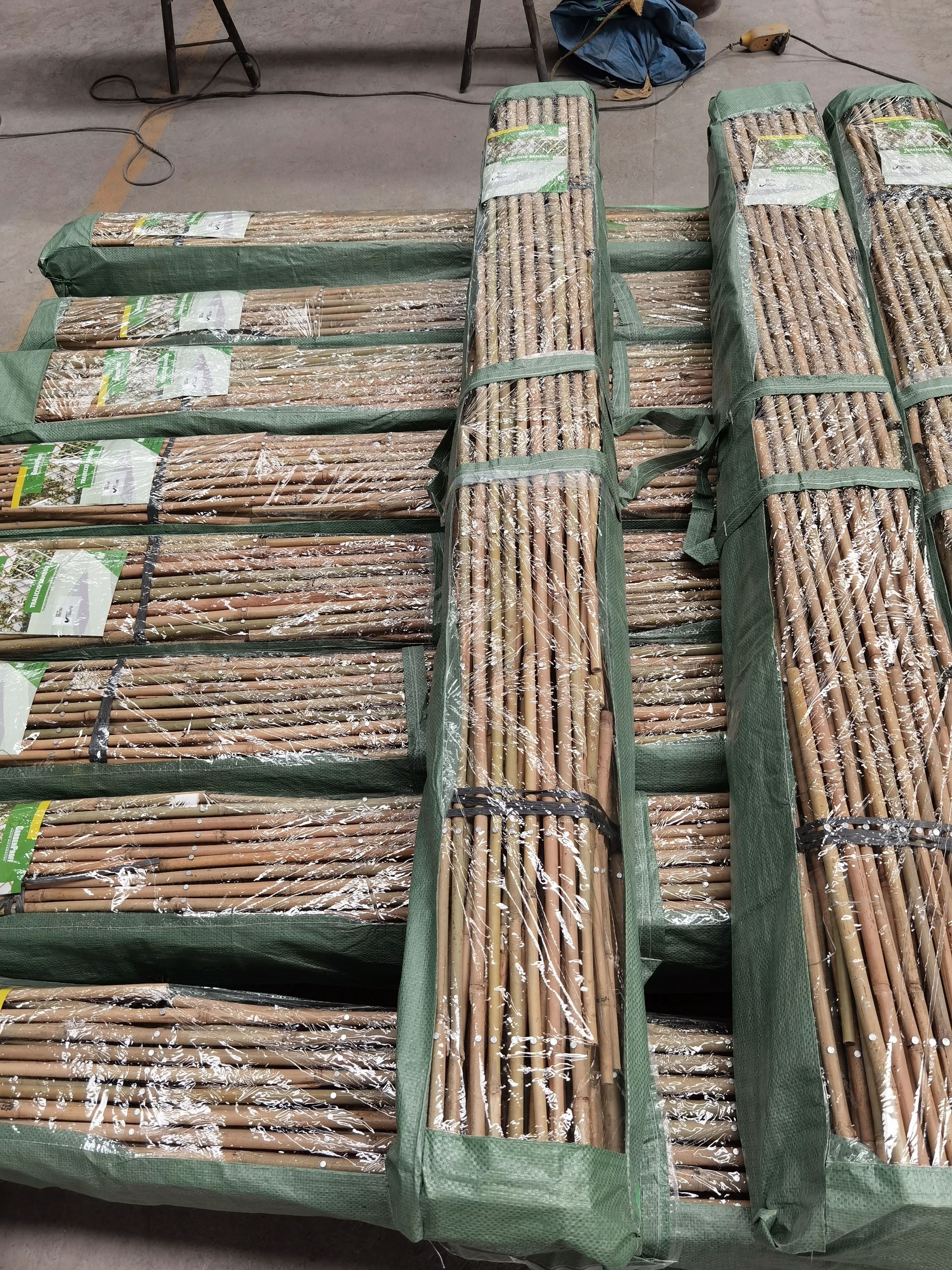 Hot sale natural expandable bamboo trellis for plant