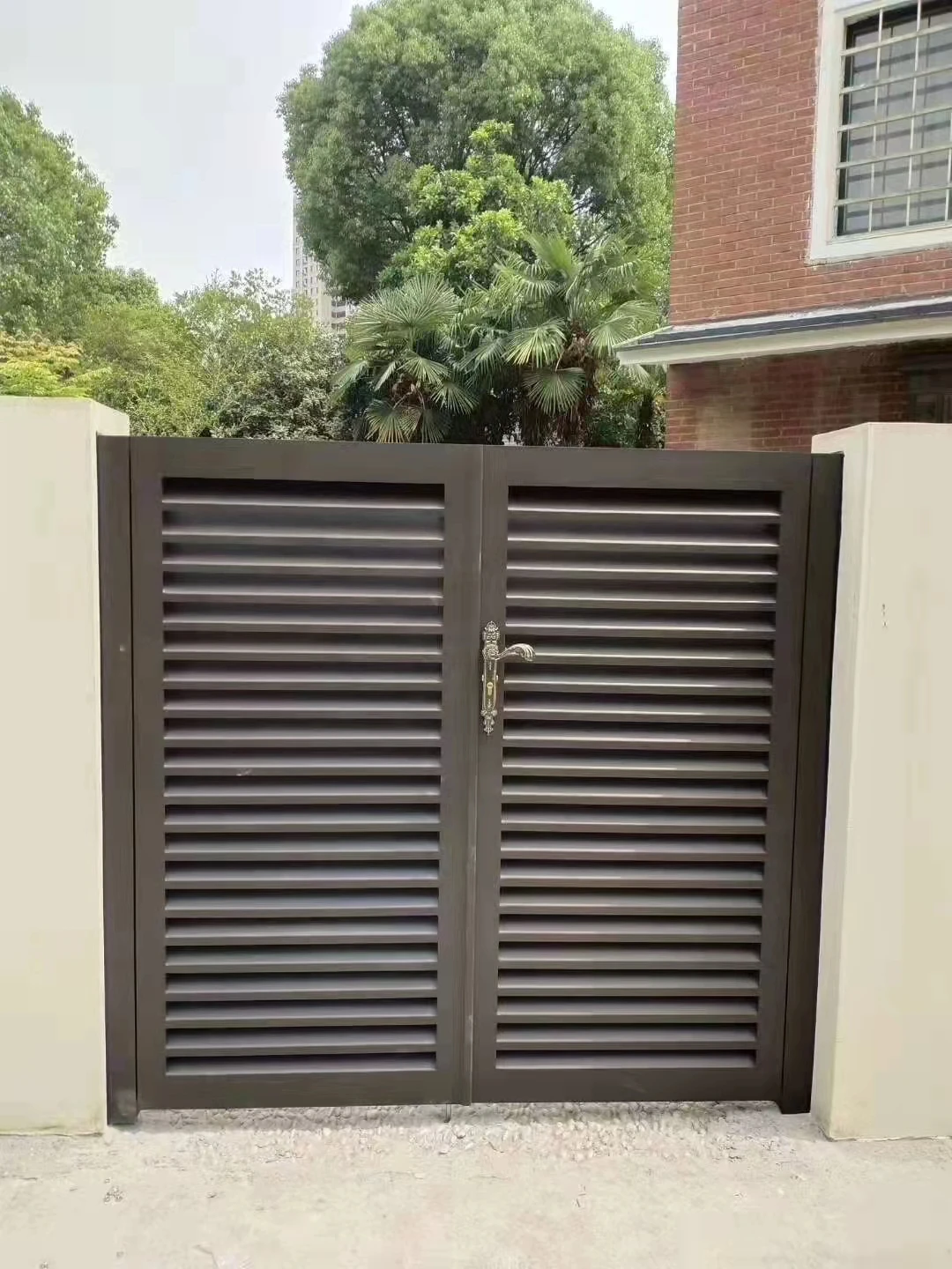 Aluminum Fence Louver Garden Fence Panels Design Professional Private Metal Modern Slat Fence Heavy Duty Horizontal Bar 20 Years
