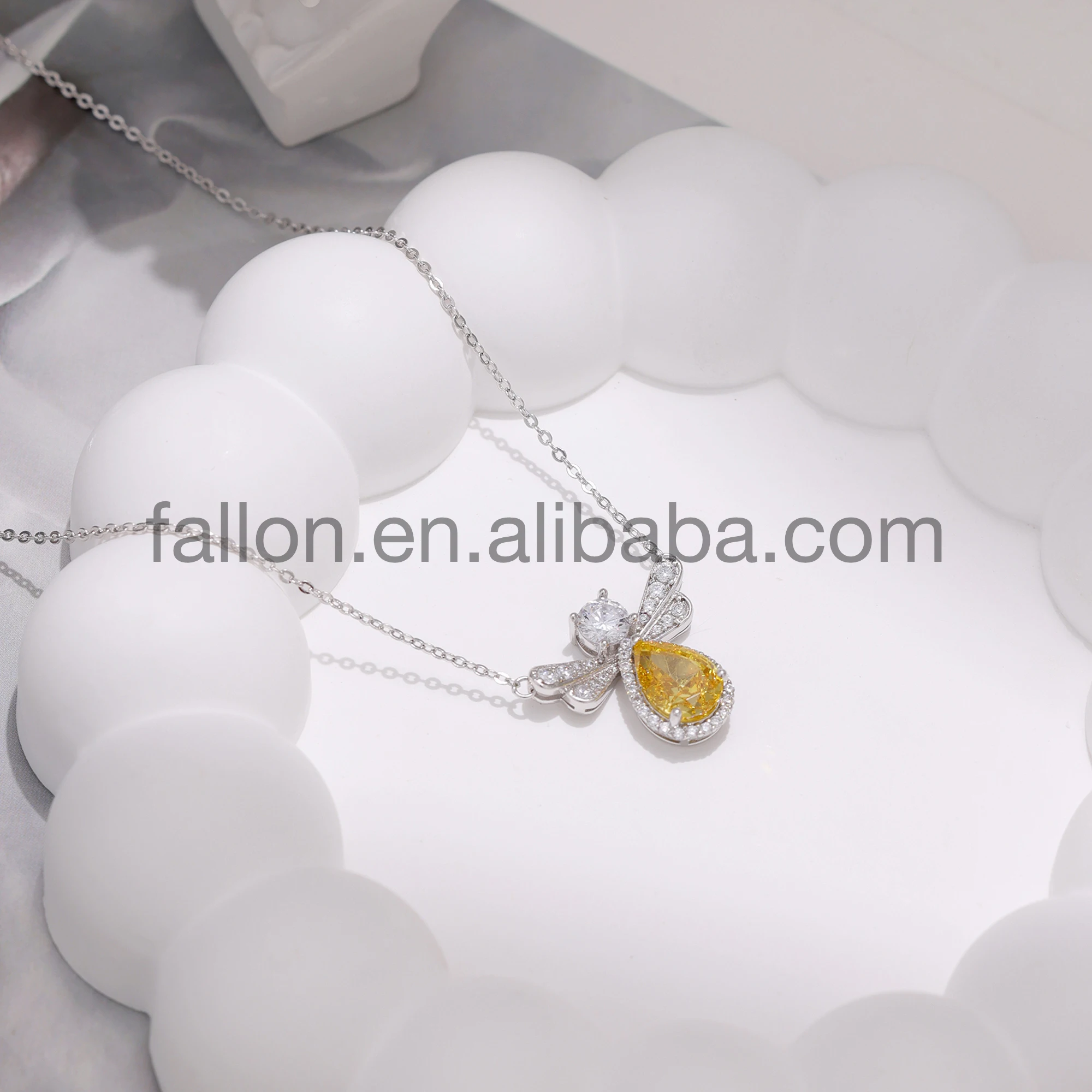 S925 5A+ CZ Stone Yellow Shiny Zircon Cute Bee Shape  White Gold Plated Sterling Silver Pendant Necklace