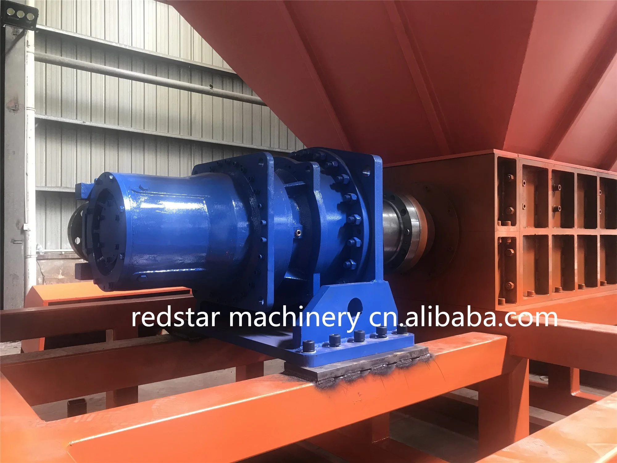 REDSTAR Scrap car shell, motor high power metal double shaft shredder for sale