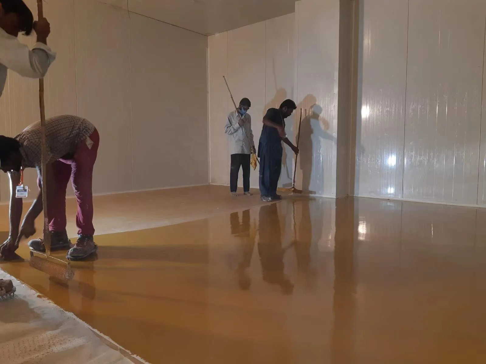 Clear crystal epoxy resin and hardener silicone sealant  casting wood table crafts coating for flooring 3D  metallic floor