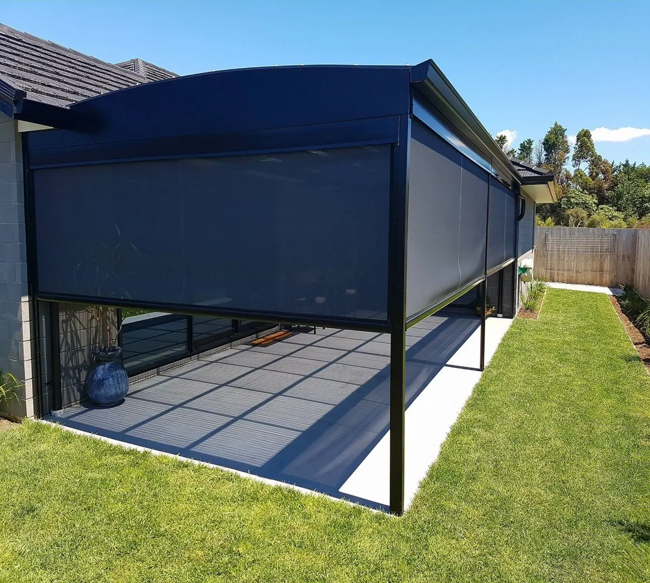 Custom Made Tubular Motor Smart Remote Alexa Control For Exterior Window Patio Screen Blackout Windproof Zipper Roller Blinds