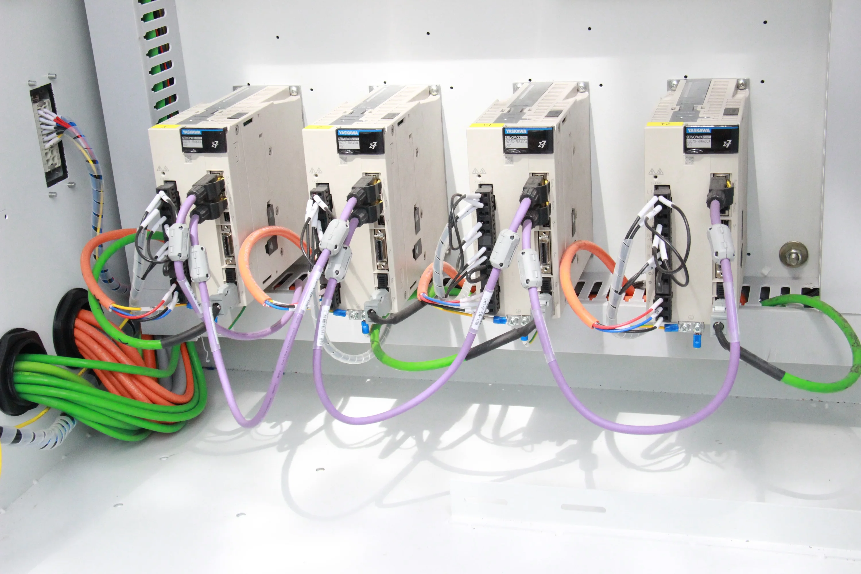 KS-K8+9V 9kw spindle cnc wood router Automatic labeling device wood cnc machine price