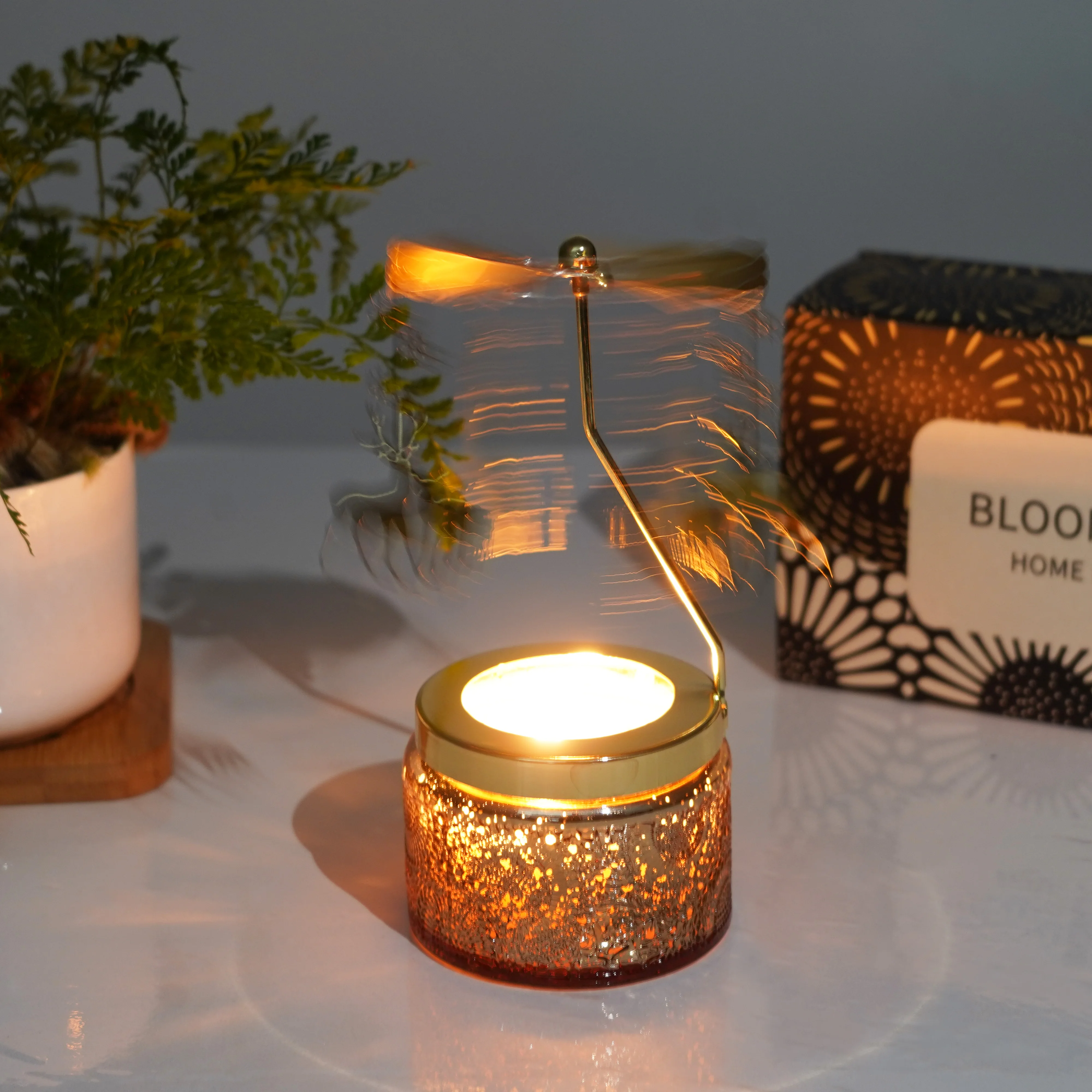 Super Luxury Scented Candle gift box Merry go round decoration Candle with golden relief scented candle set