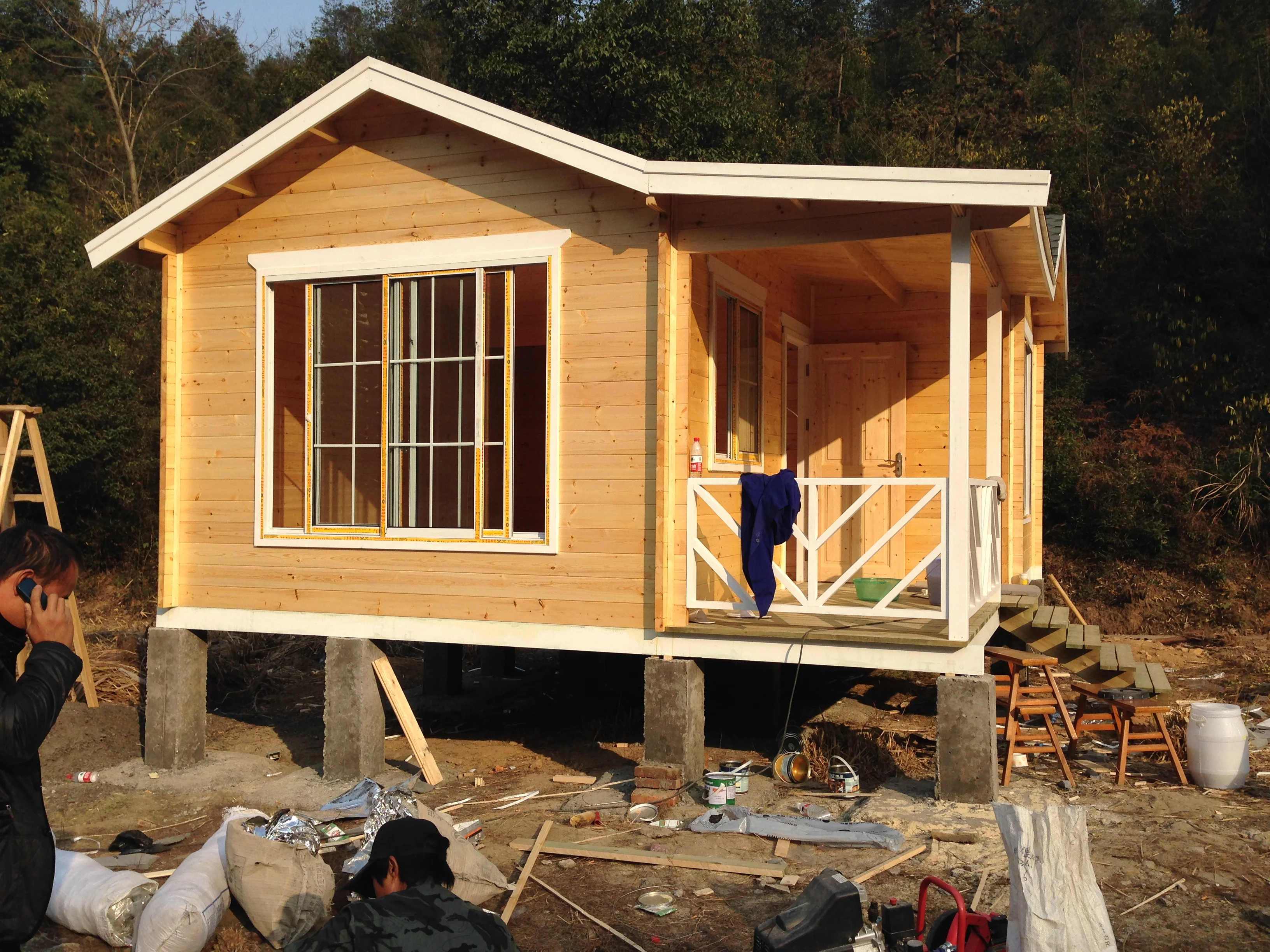 Low cost Modern Tiny house Wooden house China Prefabricated Home For Europe Hotel Apartments