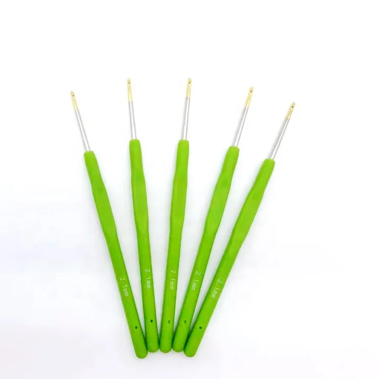 0.5mm - 3.0mm Needlework Crochet Hooks Plastic Handle Color Rubber Soft