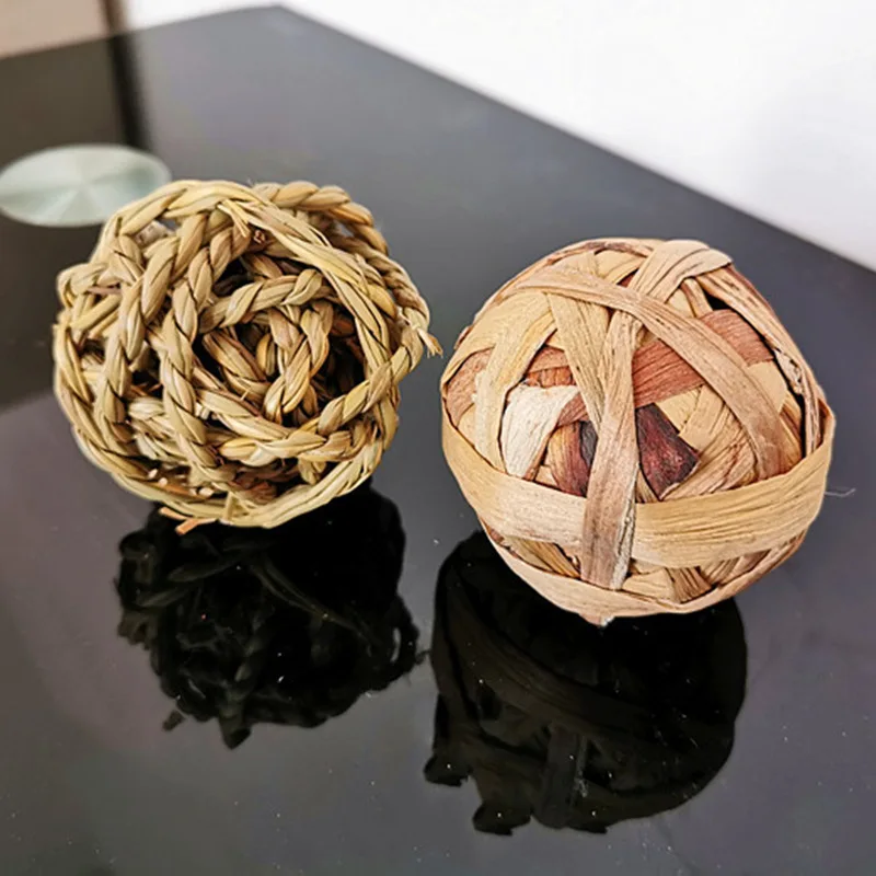 Grass Willow Chew Balls Small Animal Activity Toy Rabbit Carrot Bunny Chew Toys For Teeth Rat Rodent
