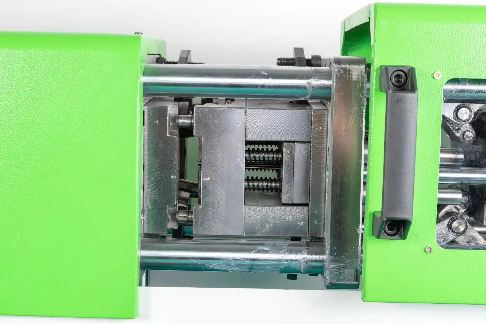 PP PE PVC ABS Nylon Plastic Car Part Making Injection Molding Machine