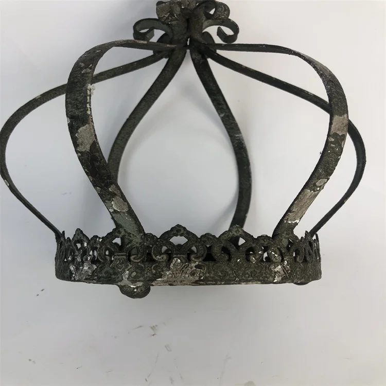 Creative luxury crown shape candlestick gold metal rustic candle holders table Crown metal hanging candle holder