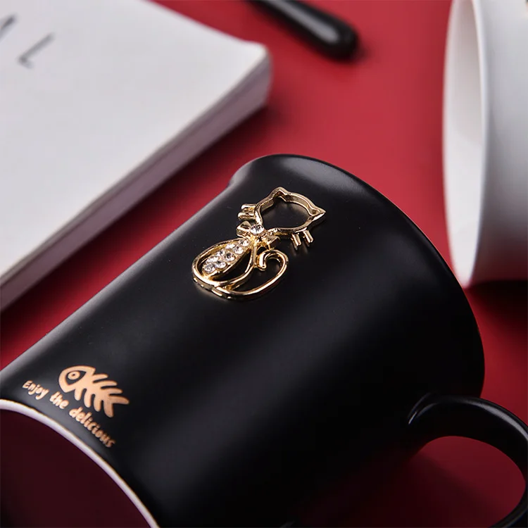 Hot Selling 30oz 14oz 12oz Ceramic  Reusable Retail Logo Printing Coffee Mug