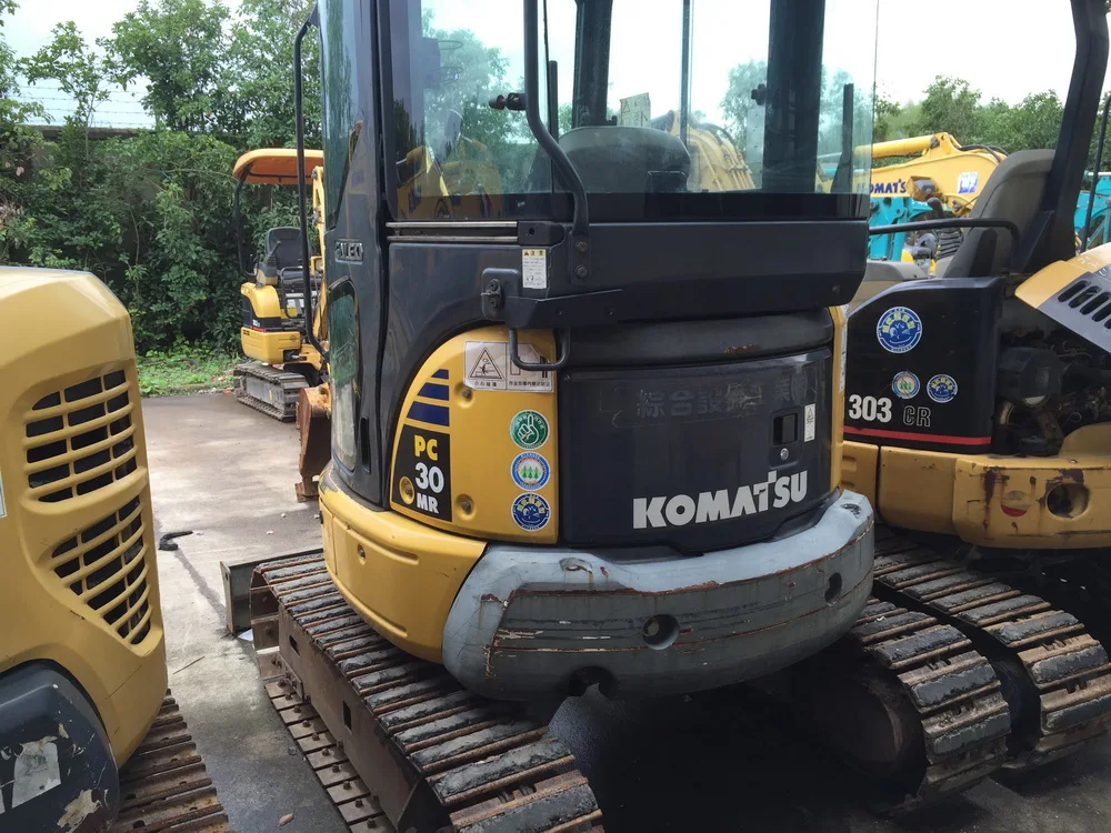 Rubber rotation Shovel attached Komatsu PC30MR-2