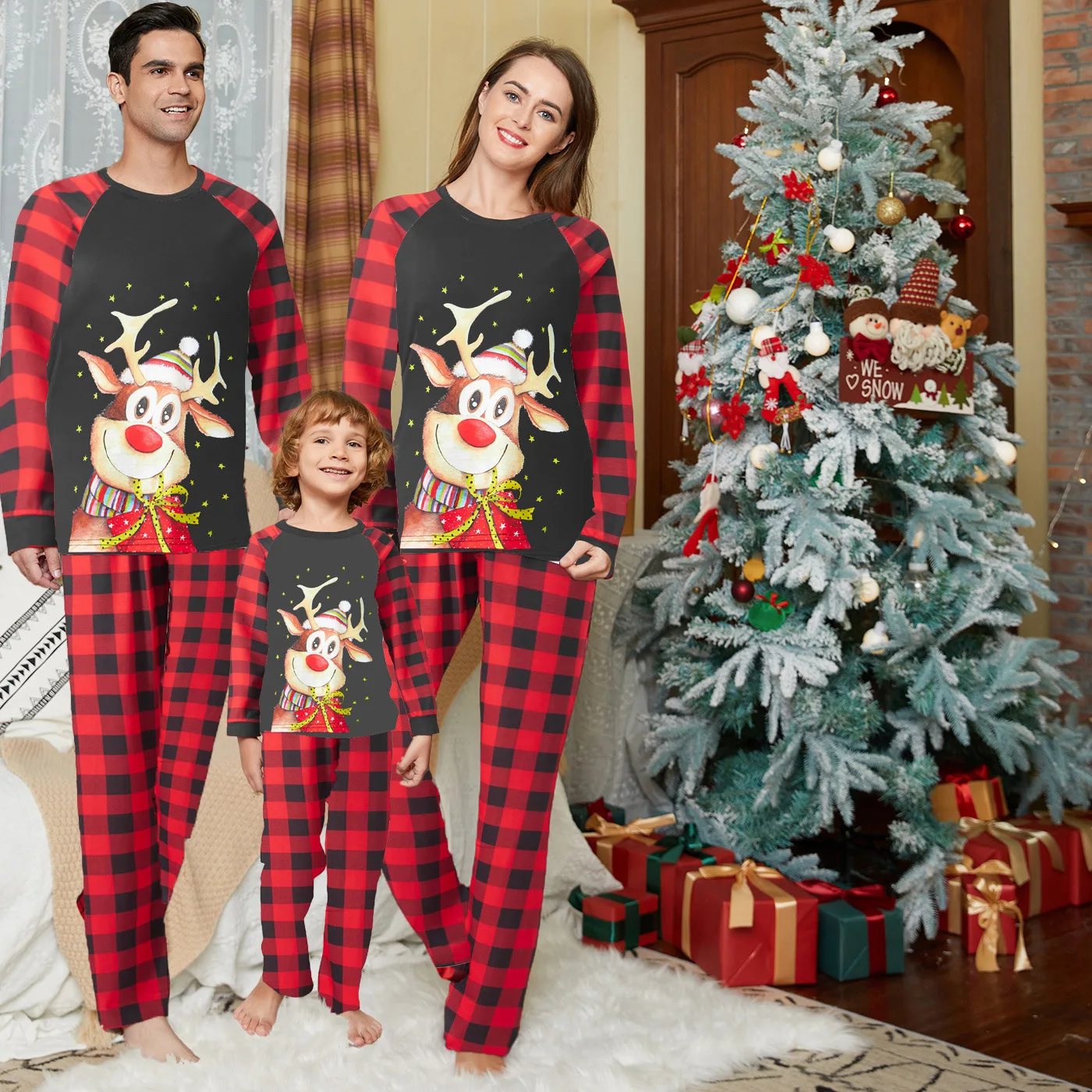 PASUXI Wholesale Custom New Christmas Family Pajamas Suit Print Full Length Holiday Deer Pajama Sets