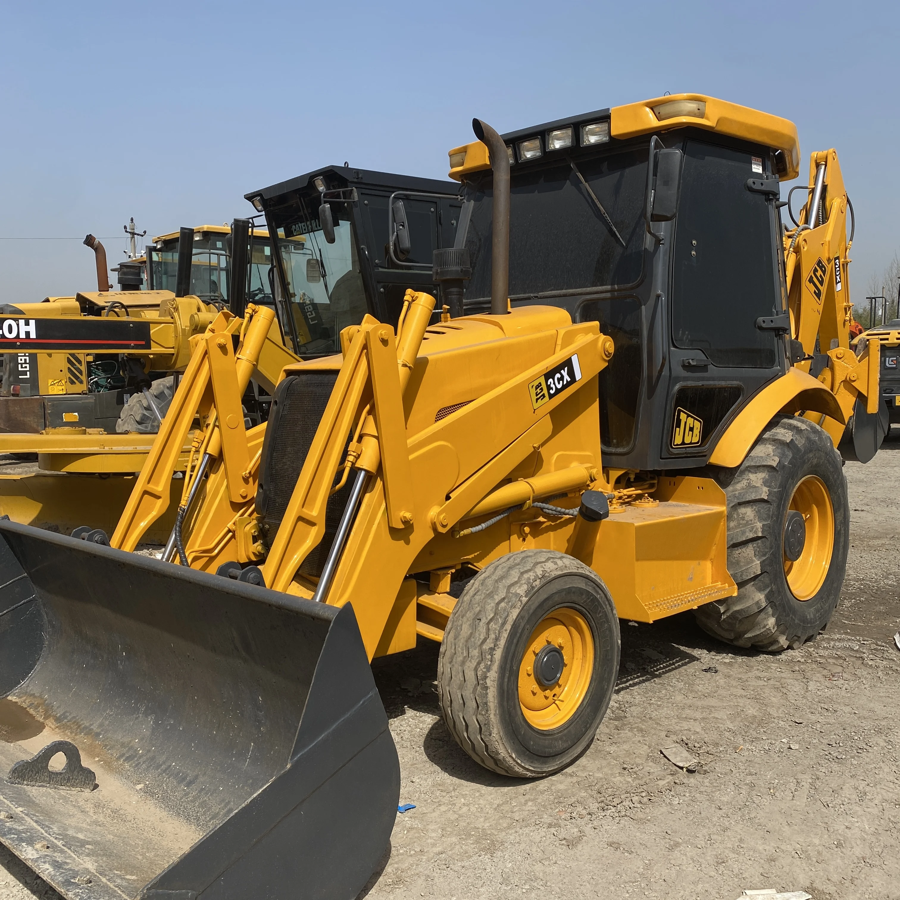 Экскаватор-погрузчик jcb 3cx с хлебным молотком Подержанные экскаваторы-погрузчики 2cx 4cx для продажи поставщиков