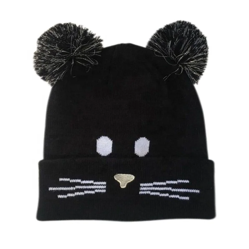 Детская вязаная шапка с ушками