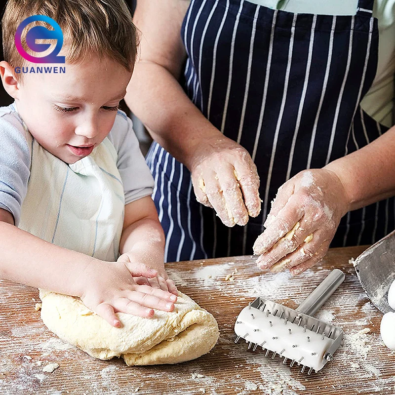 Pizza Dough Docker Roller Pins Pastry Dough Tool Stainless Steel Handle Roller Pin Puncher for Cake Pie Baking Cooking Tool