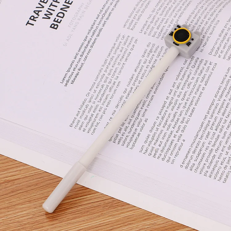 Cartoon camera design, neutral pen, creative student stationery, cute fountain pen, black office signature pen