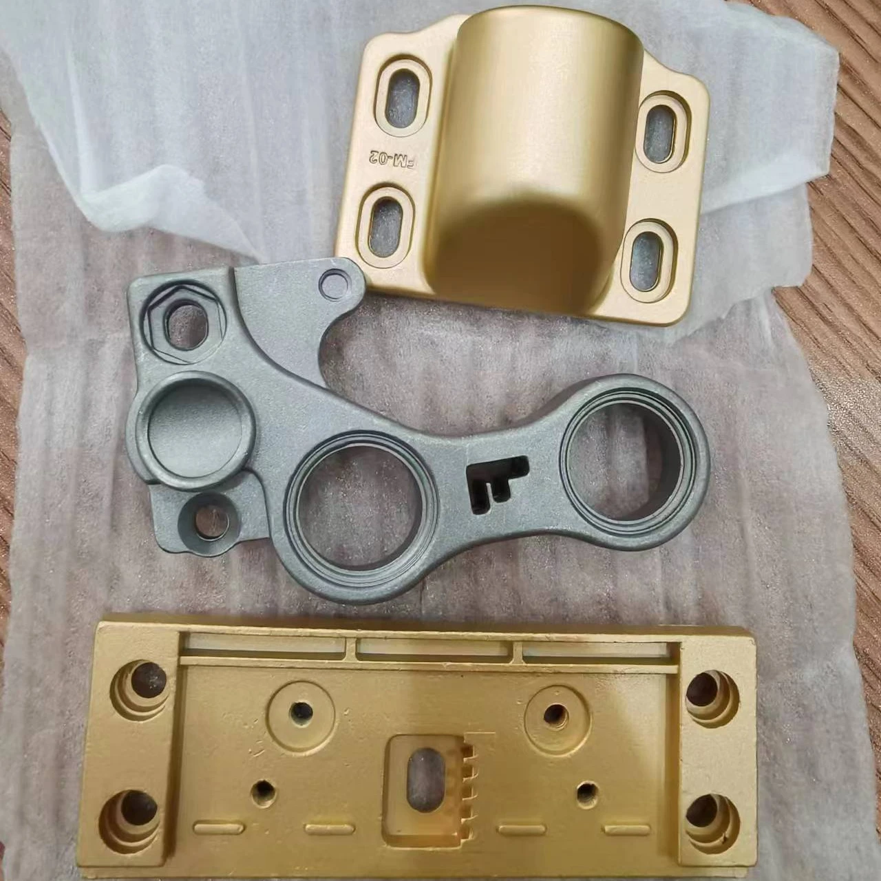 Customized Aluminium alloy part by pouring casting molding and Die casting with CNC machining