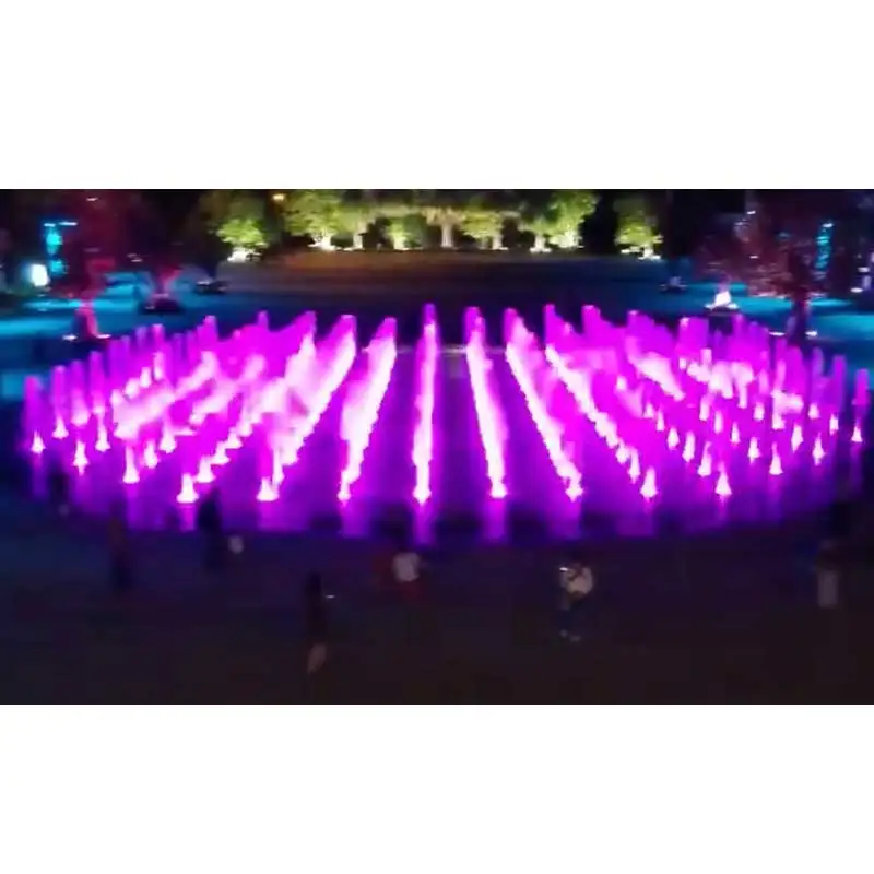 Искусственный водопад, маленький уличный водопад, площадь фонтанов