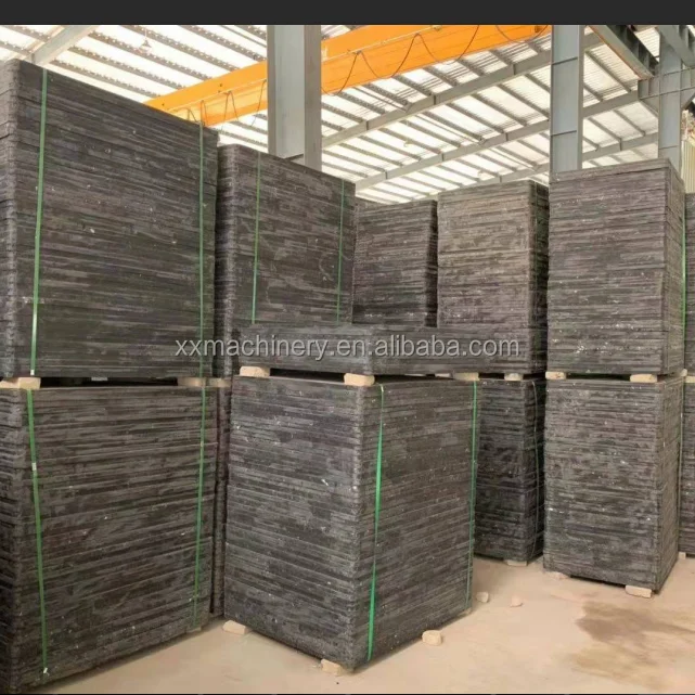 PVC pallets for loading bay and bay bricks are directly sold by Chinese manufacturers