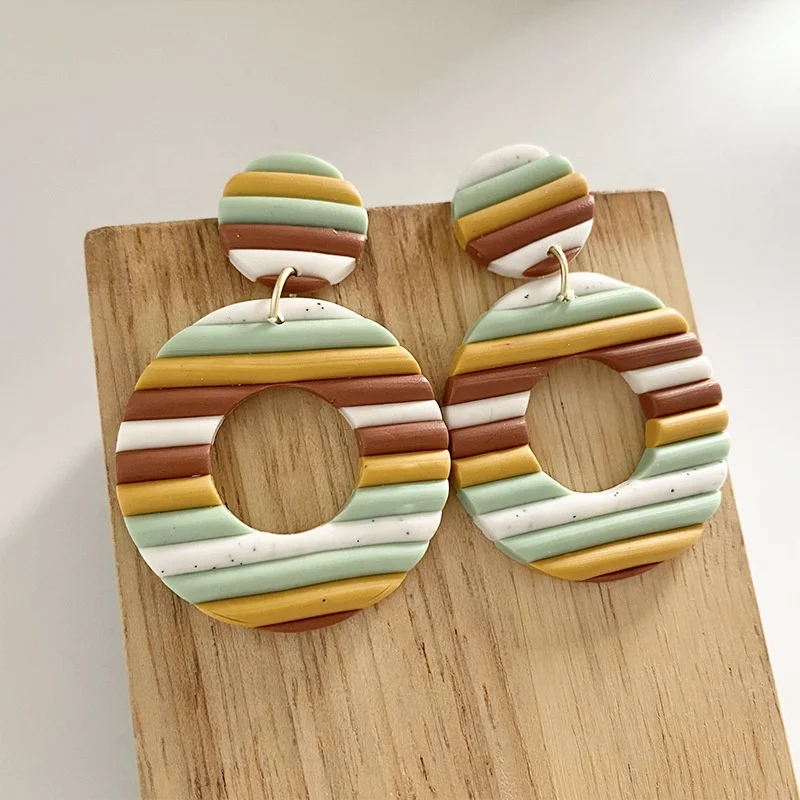  2021 New Arrival Hot Oval Pendant Earrings Fashion Bohemian Statement Cute Colorful Rainbow earrings for