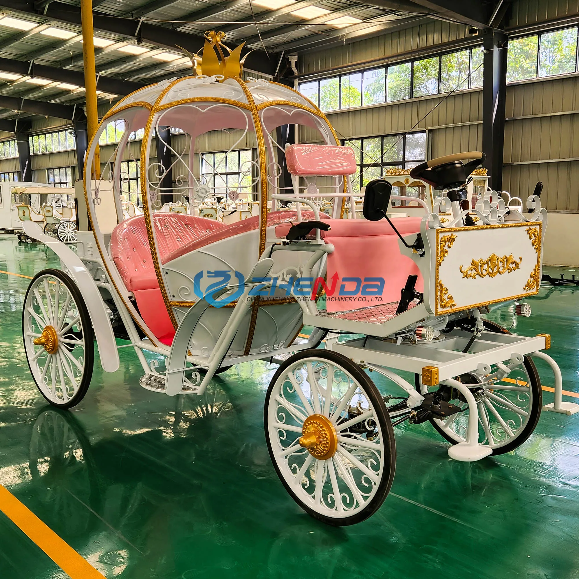 Cinderella Carriage Christmas Decoration Carriage Classical Pumpkin Horse Carriage Wedding Electric Cart