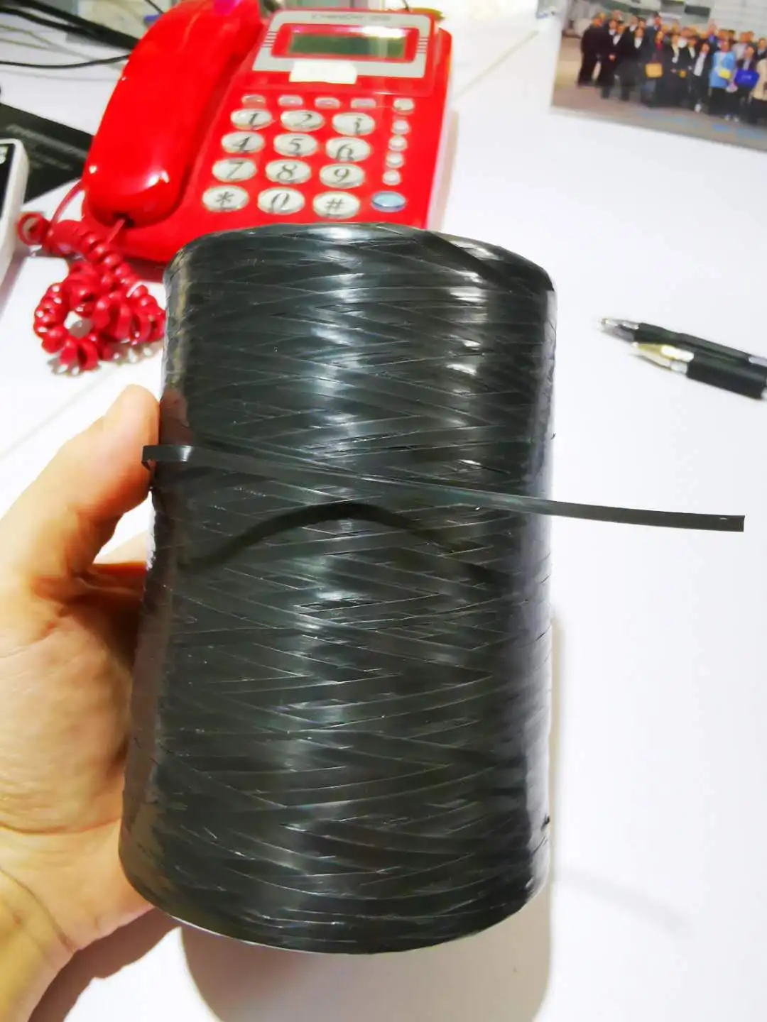 UV Treated Black Flat PP Ribbon Rope Yarn 1100 Denier 1200 D 1 Pounds