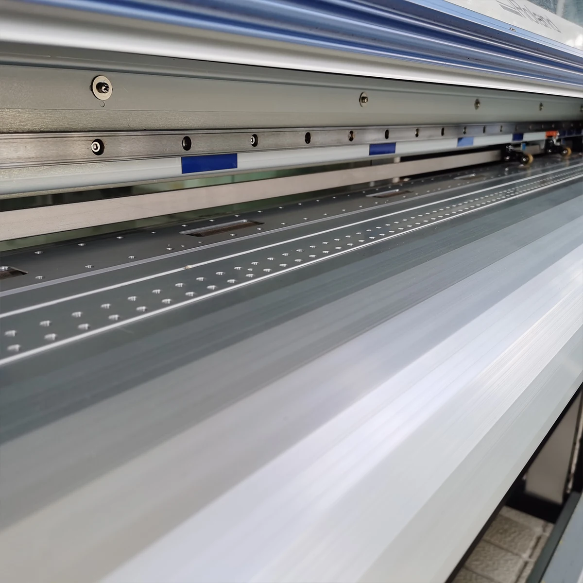 Used Roland printing and cutting printer vs540i large format eco solvent inkjet plotter have good condition