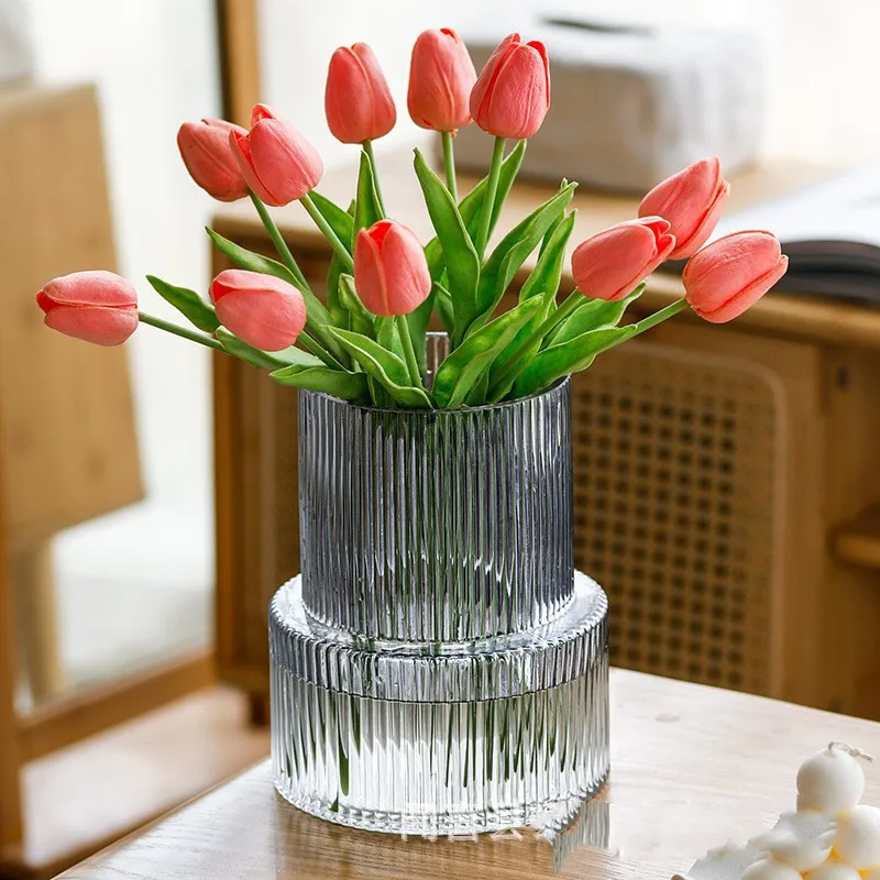 New Arrival Nordic Style Glass Vase High Quality Vintage Flower Decoration Table Vase for Home Decoration
