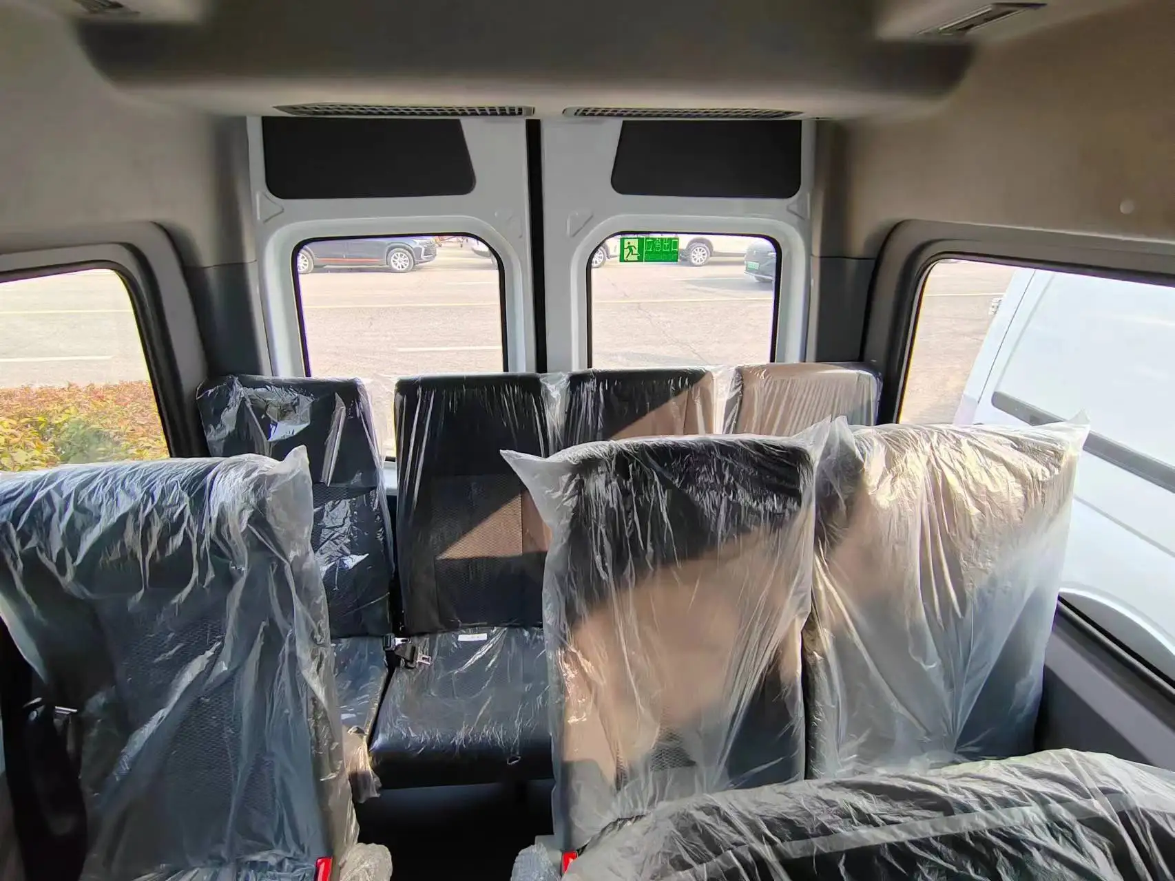 Aucwell EEC certificated electric bus RHD electric minibus with 19 seats