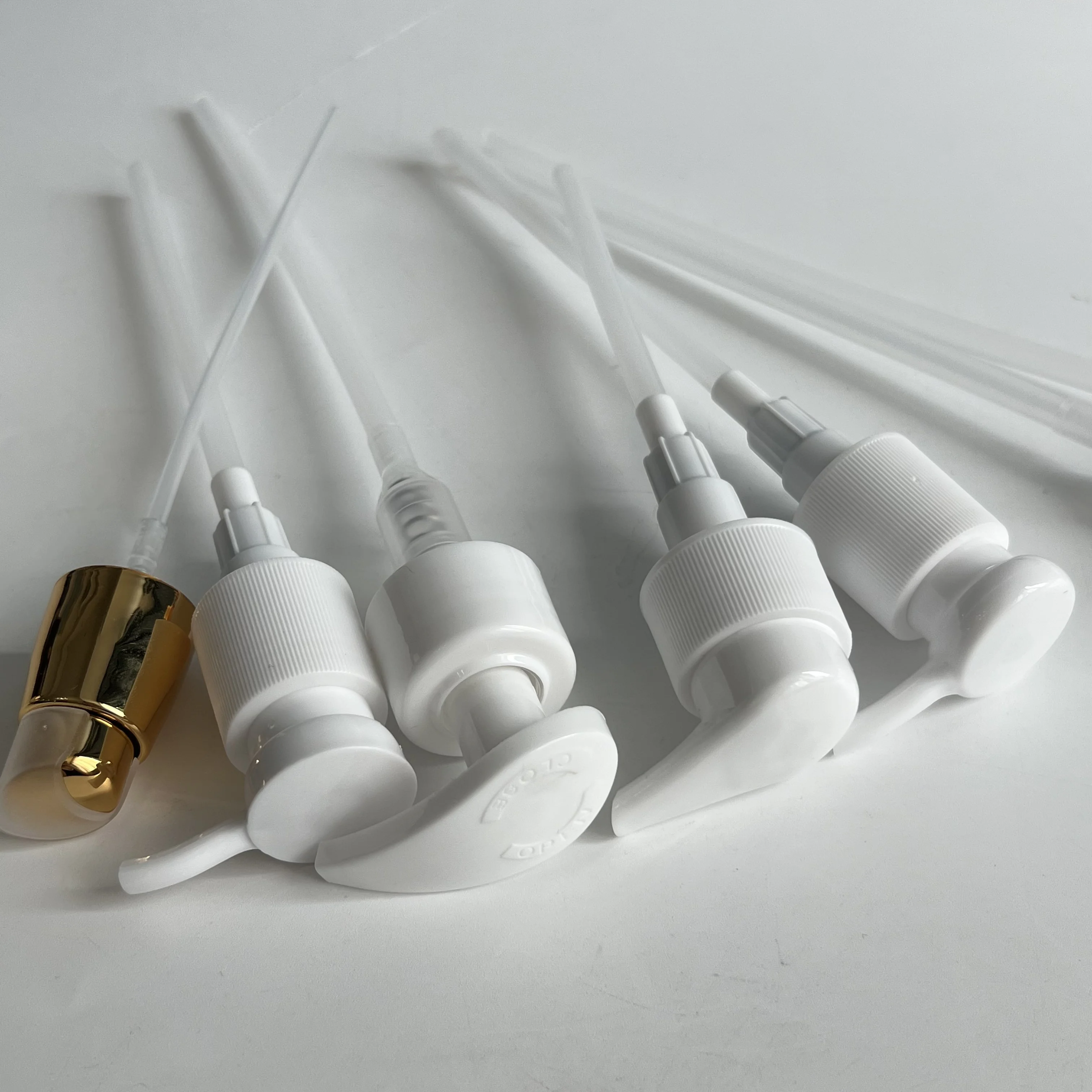 Custom Plastic Lotion Soap Pump Dispensers 18 20 24/410 400 Lotion Pump Dispensers For Bottle