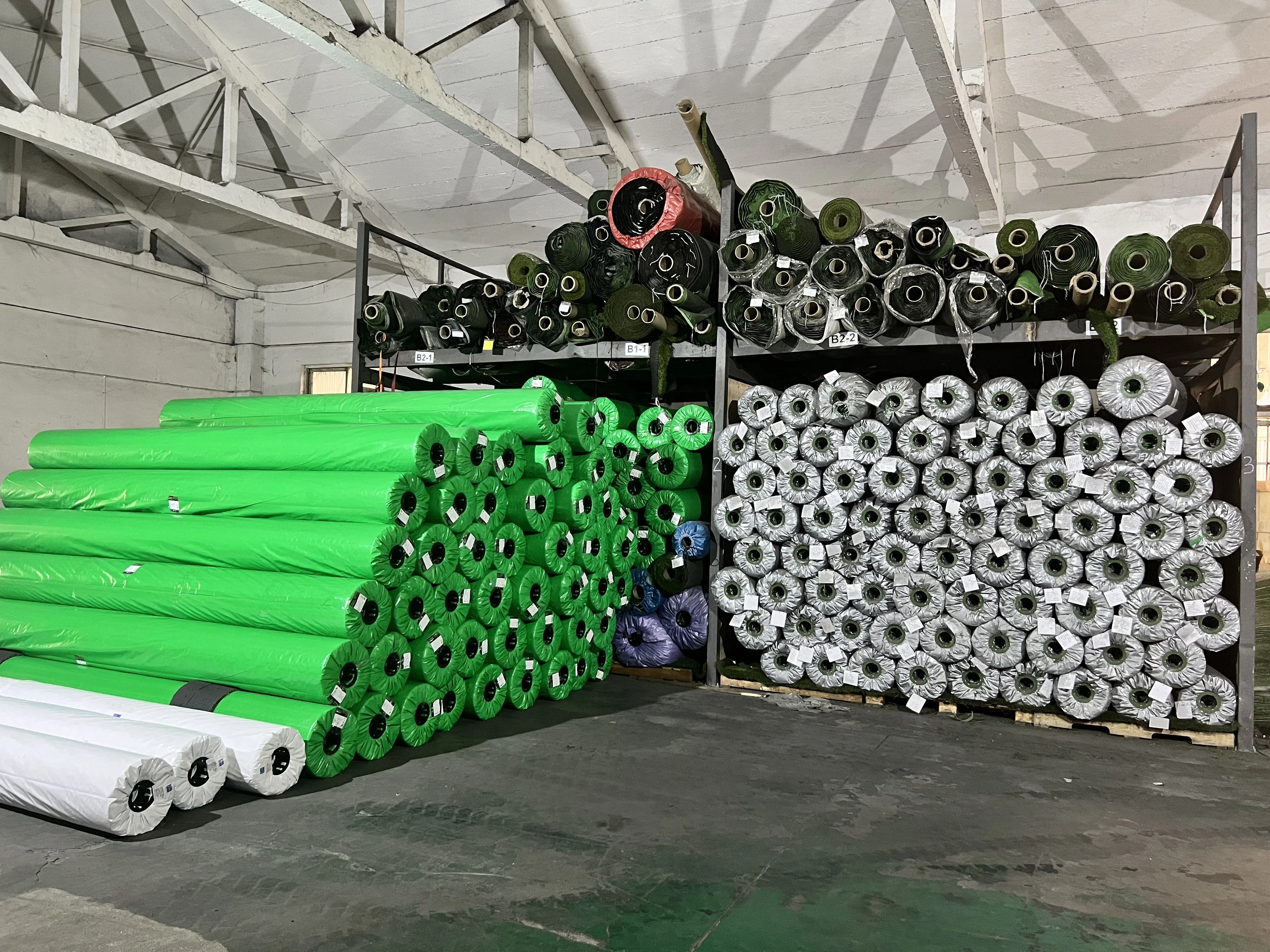 Easy Install UV Resistant Custom Sports Landscaping 50mm Artificial Green Floor Synthetic Grass Carpet in Rolls