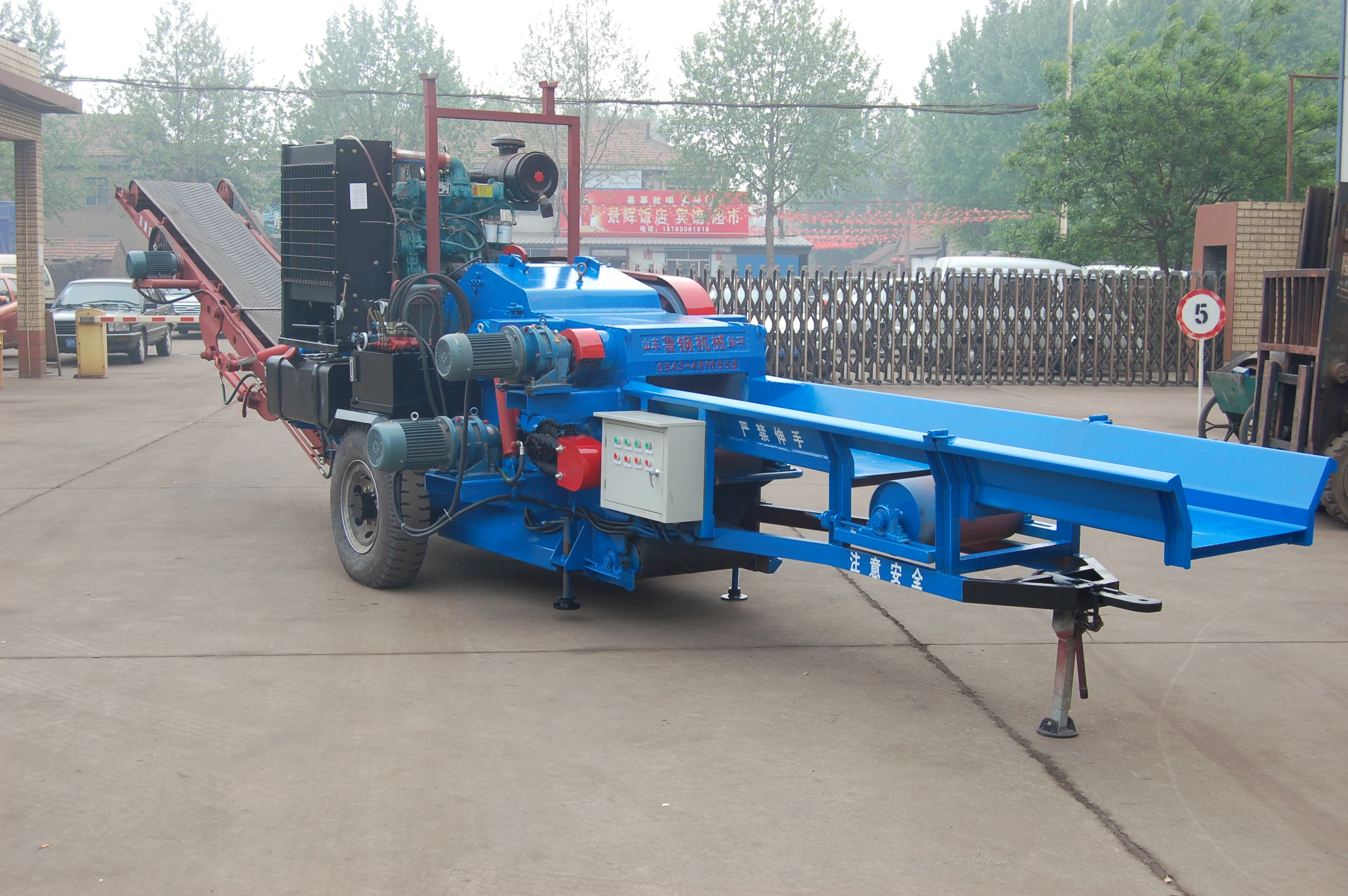 Cheap Bx62 Chipper Tracks Stationary Wood Chippers With CE,GS Approval