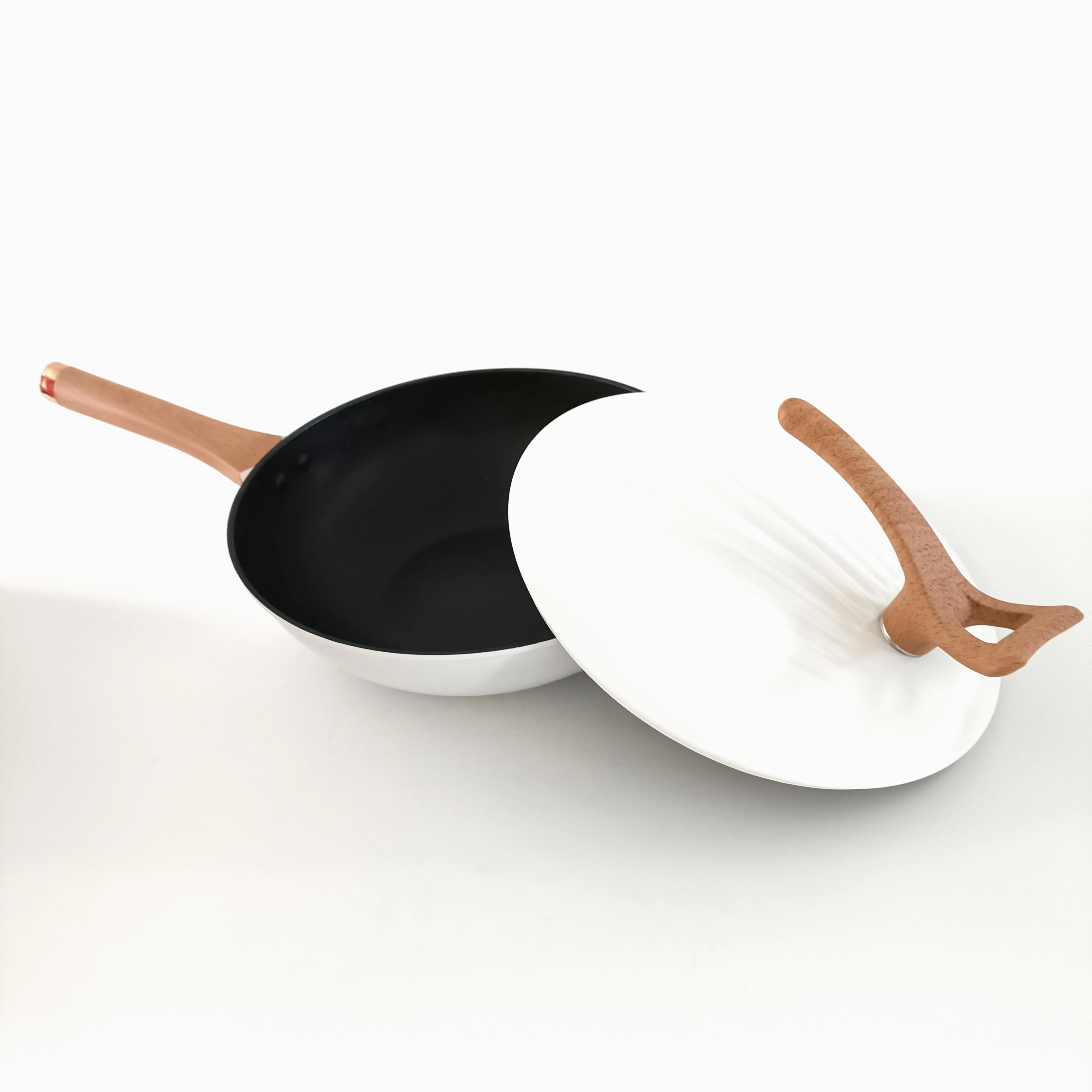 New Design Aluminum Frying Pan Non Stick Bottom Wok With Wooden Handle High Quality Cookware Pot