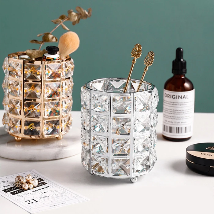 Makeup Brush Holder Luxury Gold Metal Vanity Storage Box Case Cup Cylinder Diamond Make Up Holder Crystal Makeup Brush Organizer