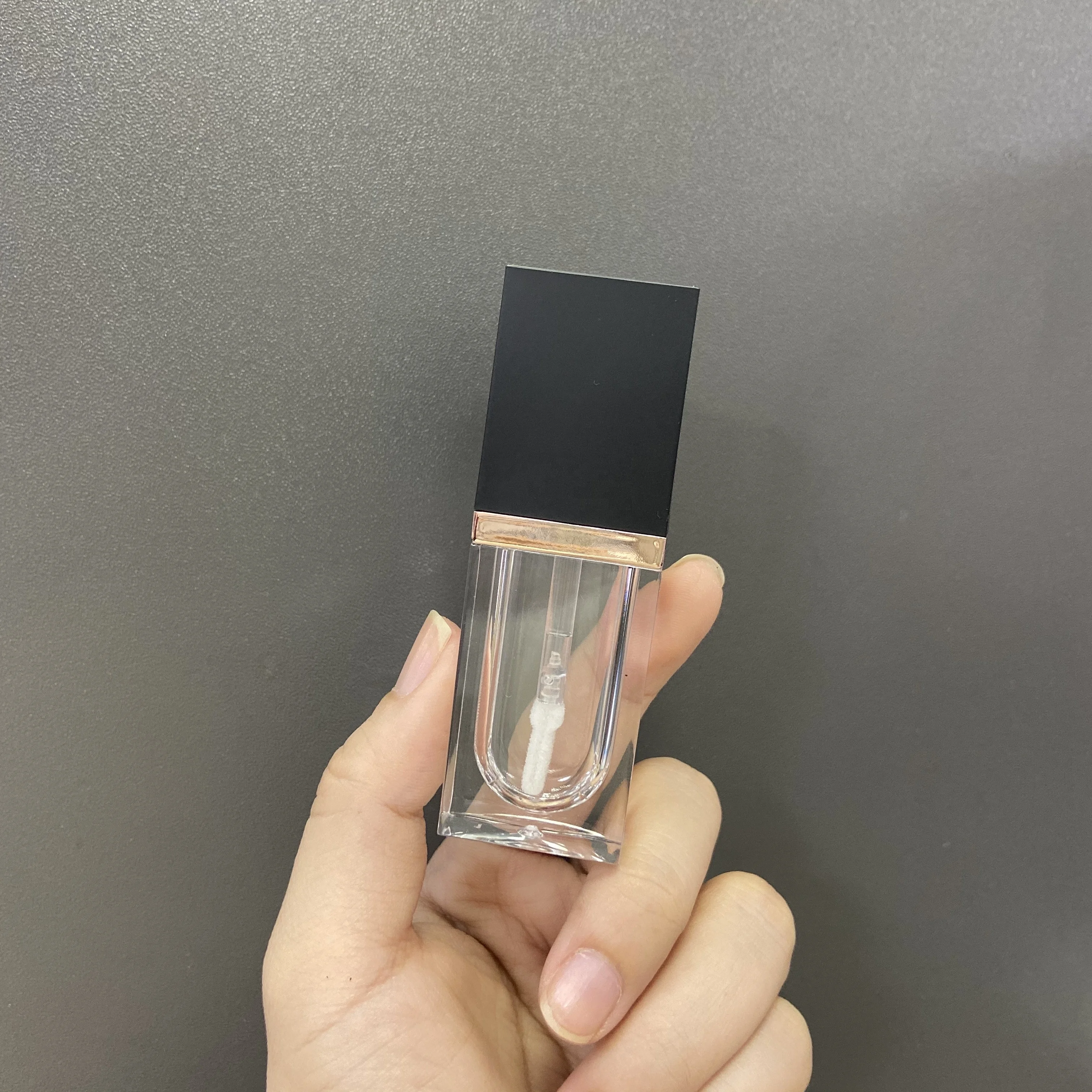 5.7 ml luxury rectangle rose gold lipgloss tubes lovely empty liquid lipstick lip gloss private label factory price with brush