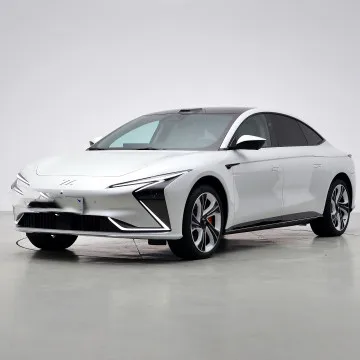 ZHIJI L7 pure electrical car  with left hand drive and endurance mileage of 615 km