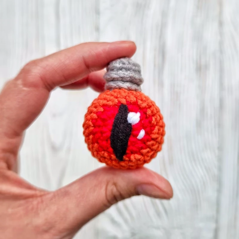 Halloween Amigurumi Eyeball Crochet Eyeball Garland Crochet Light Bulb Garland