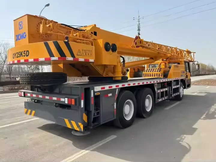 Good Performance QY25K5D 25Ton Truck Crane 6 Wheels Mobile Lifting Construction Equipment with Spare Parts