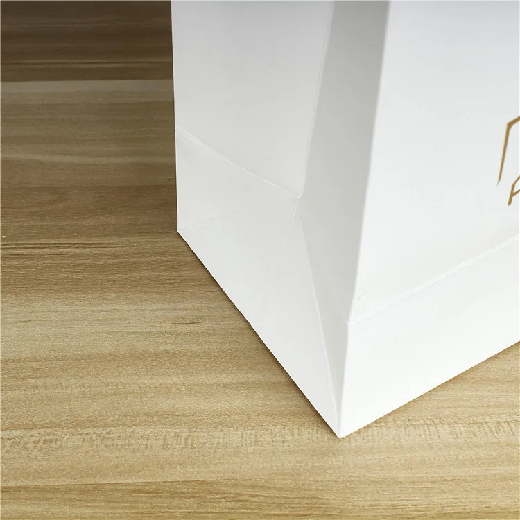 Custom Printing High Quality Heavy Duty Recycled White Brown Kraft Paper Food Packaging Die Cut Handle Takeaway Paper Bag