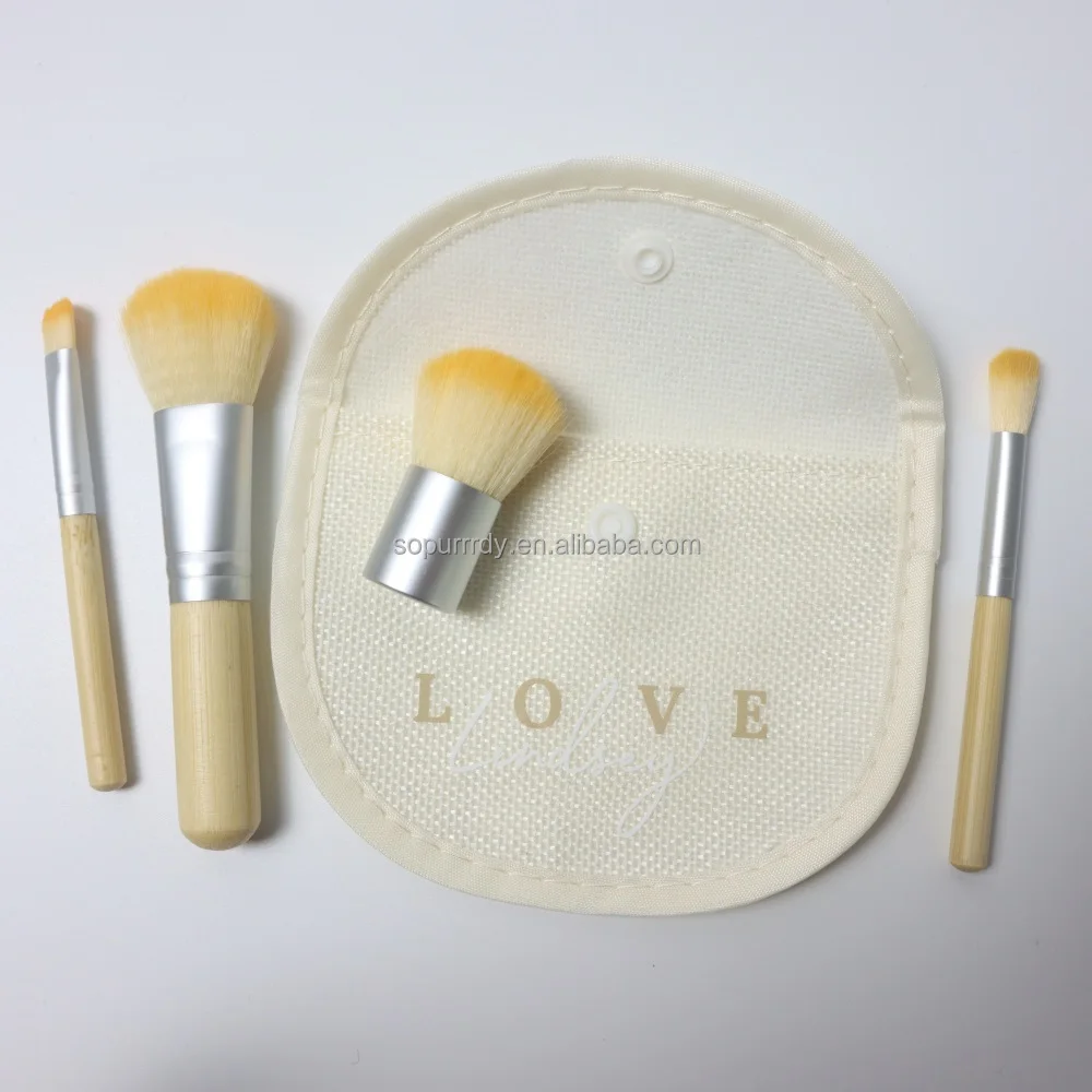 Custom logo Eco Friendly Bamboo Handle Mini Travel Brush 4pcs Makeup Brushes Set For Foundation Blending Brush Makeup With Bag
