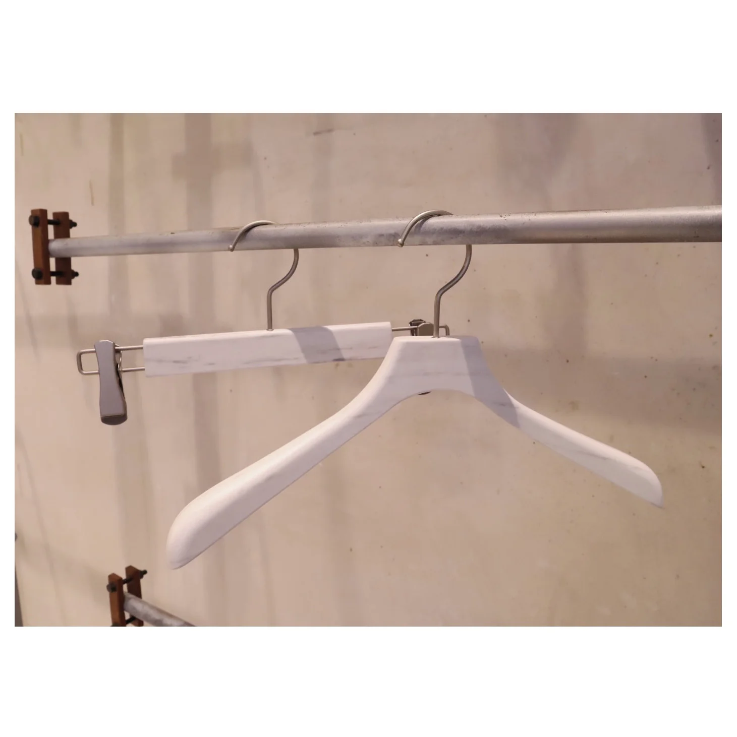 Japan customize cloths hanger with multi hangers for dry cleaners