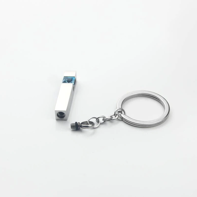Square pillar Urn Keychain for Ashes Cremation Jewelry for Ashes Stainless Steel Ashes Key chain for Men Women Crystal Cremation