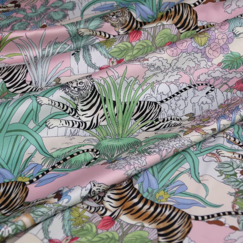 Tiger print Silky Charmeuse Printed Satin Fabric Evening Dress Patterns 100% polyester fabric