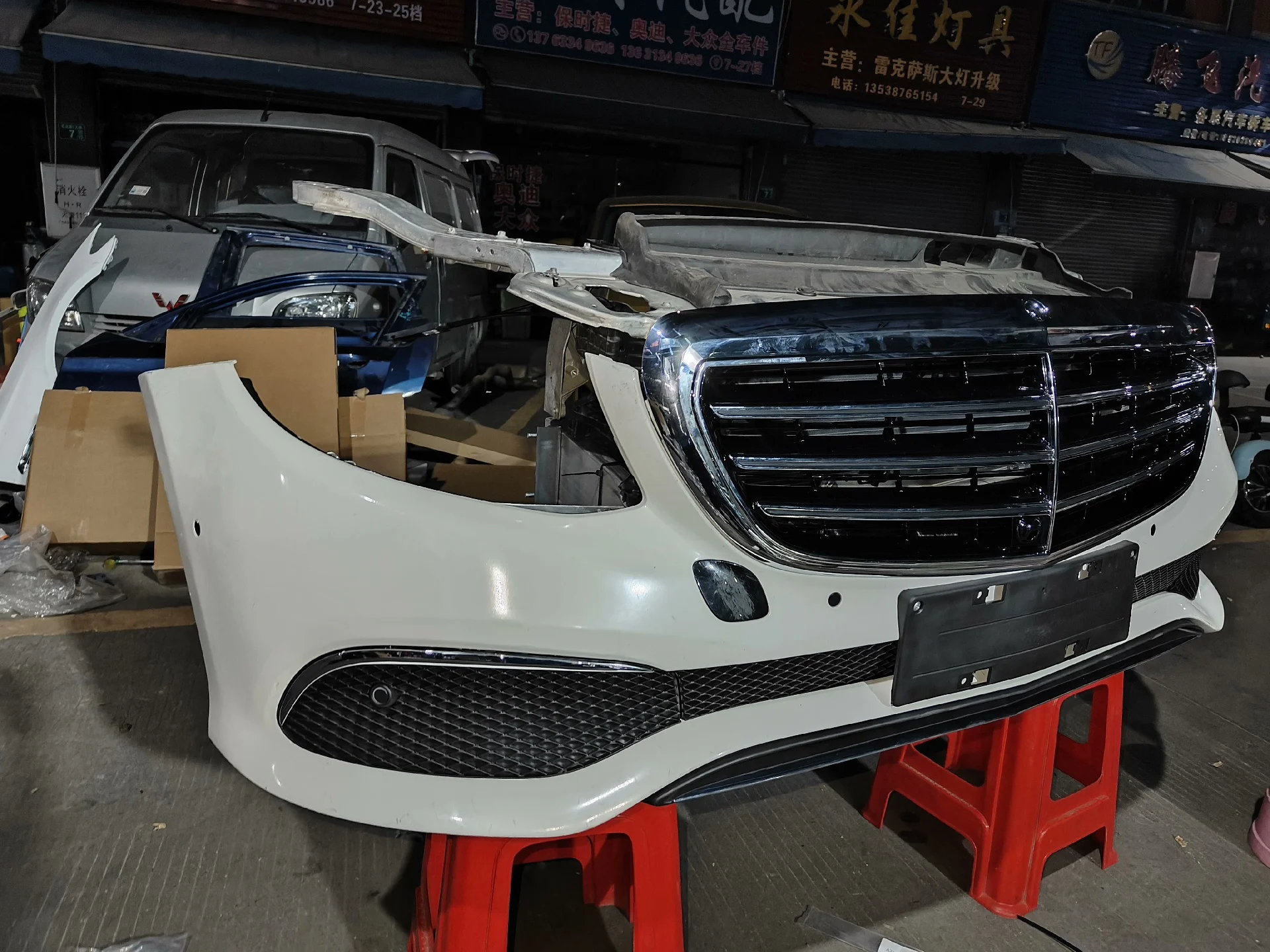 Для Mercedes Benz E-CLASS 213 оригинальный передний носовой узел бампер решетка фар противотуманная фара корпус резервуара для воды конденсаторный луч