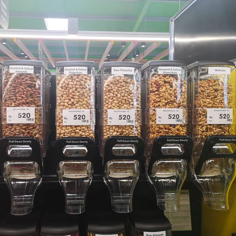 Диспенсер для сухих продуктов