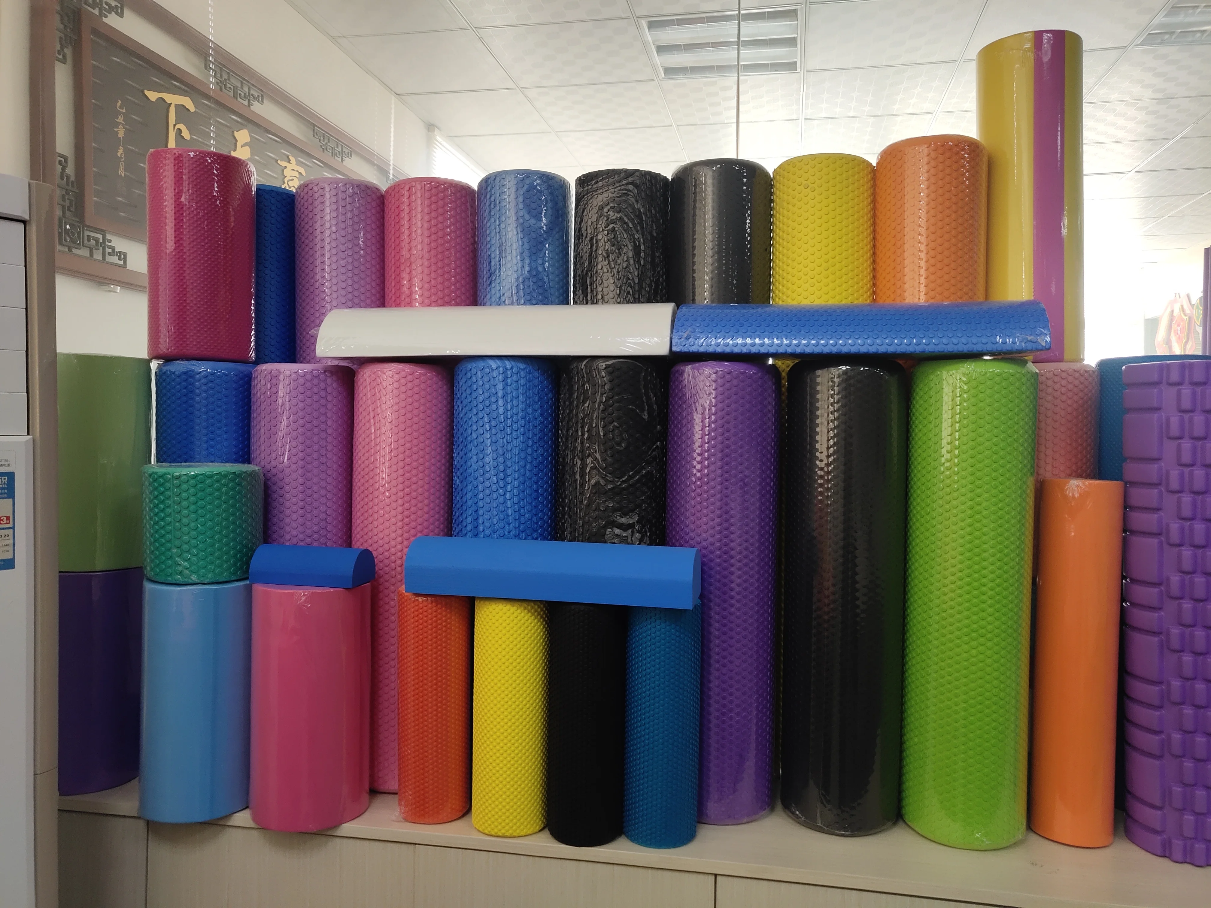 Wholesale high Density Colourful Half Round Soft EVA Foam Yoga Roller  Fitness Pilates  Foam Roller