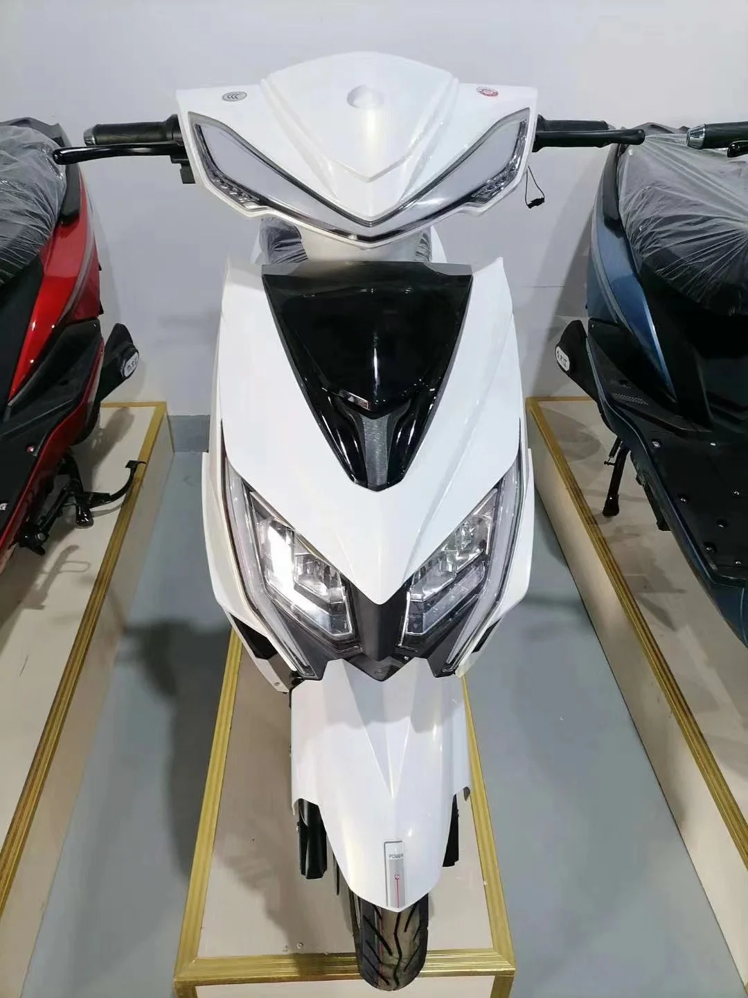 For Delivery High Power Bike Sports 2024 Ev Moto Bike Scooter Adult Electric Motorcycle