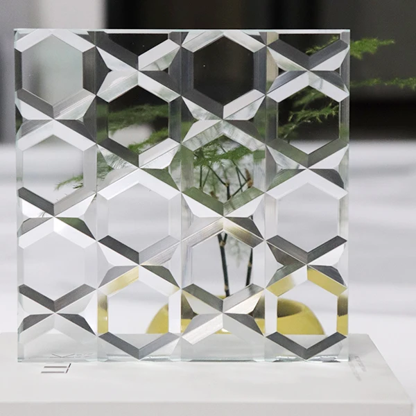 5mm 8mm 10mm Toughened Ribbed Glass Broad Reeded Patterned Groove Glass For Architecture