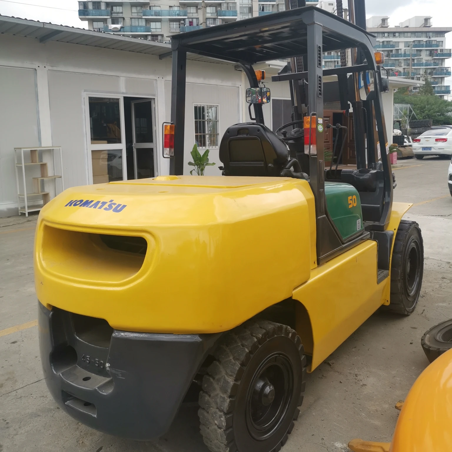 Вилочный погрузчик 5т оригинальный японский Komatsu 50 высокая мощность большая грузоподъемность производительность низкая цена